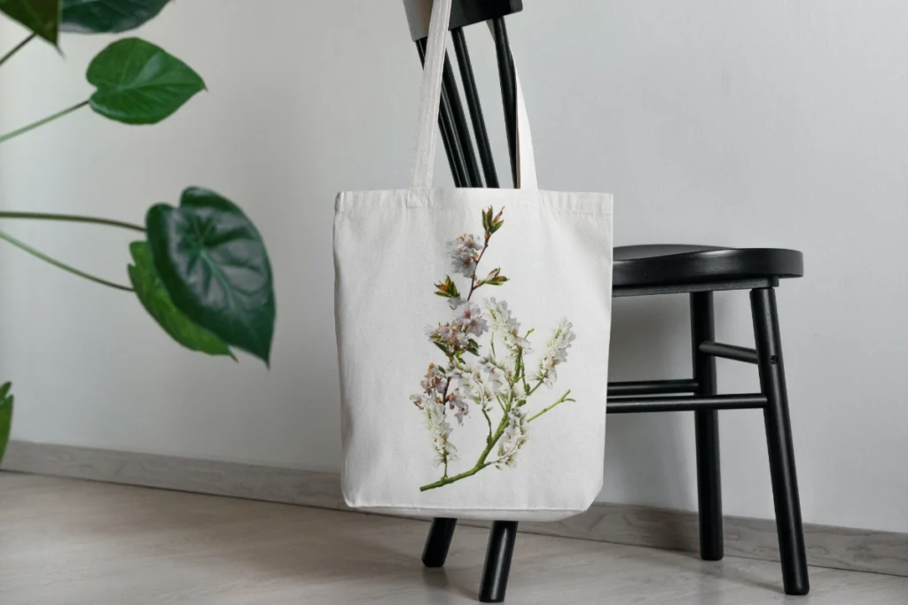 Top Tote Bags for Work and Travel That Combine Style and Function Tote Bags