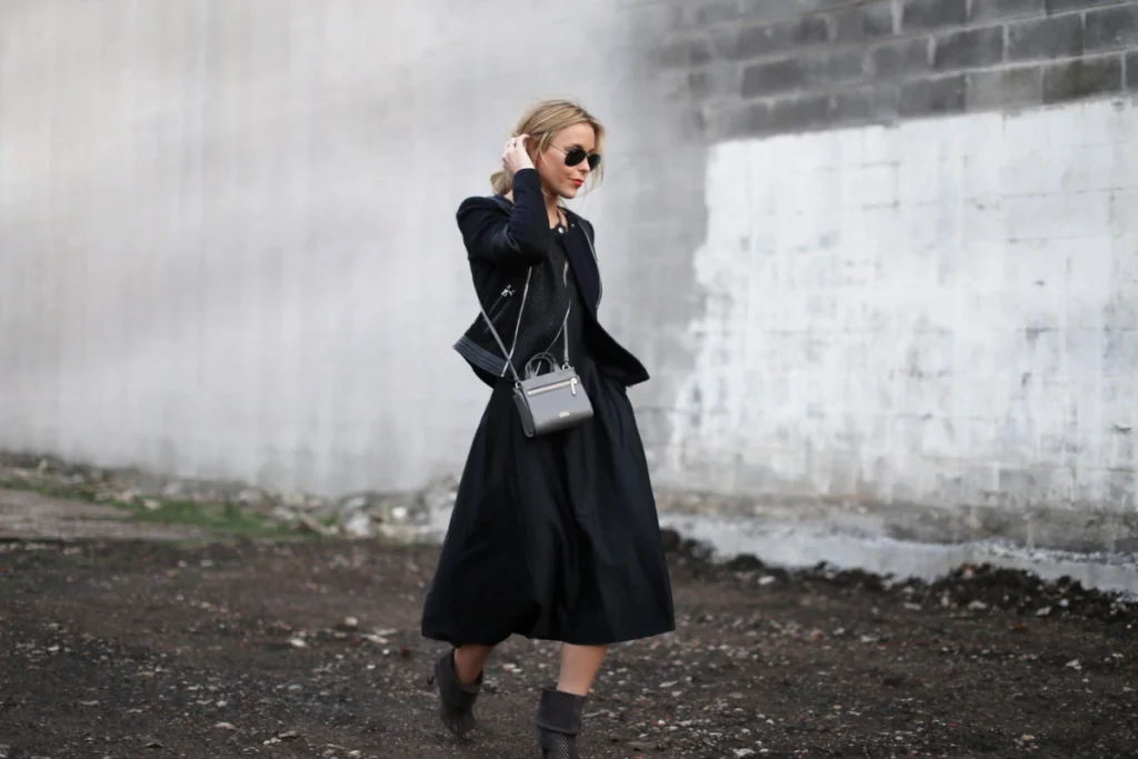 Monochrome Outfits Ideas to Look Chic for Any Special Occasion