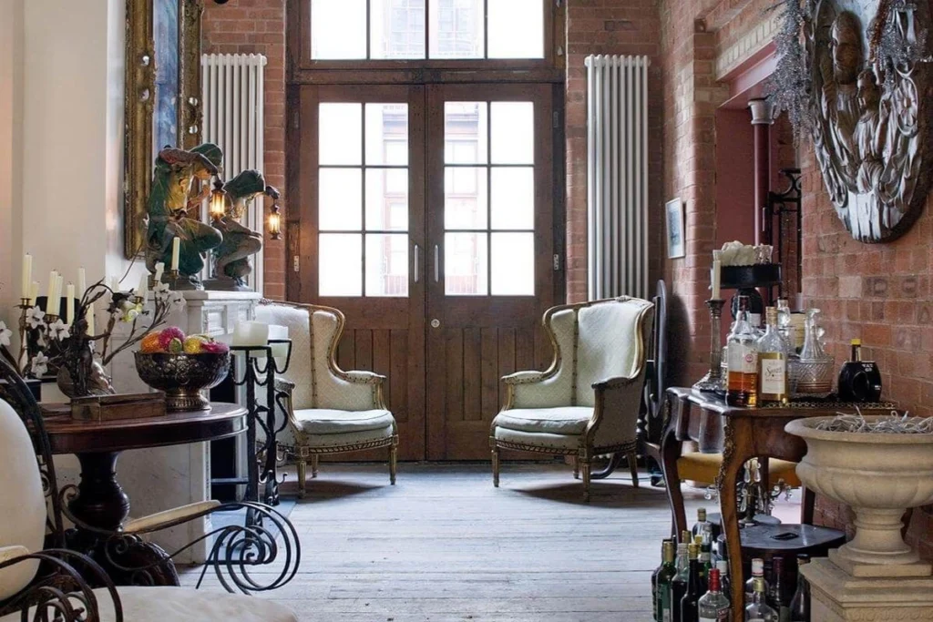 Affordable Vintage Home Decor Pieces That Feel Timeless