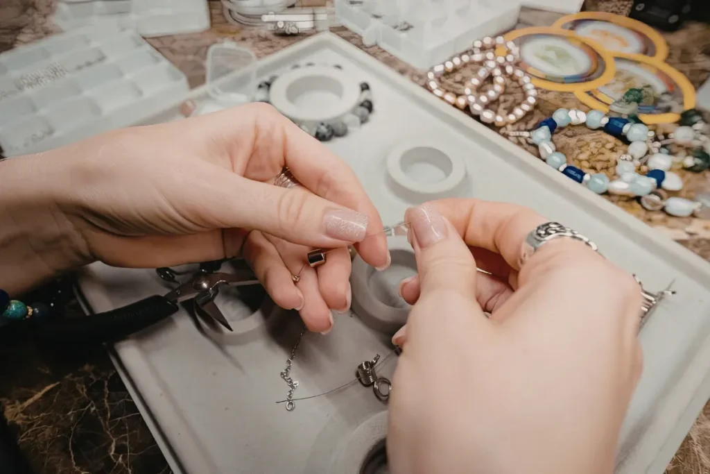 How to Pair Handmade Jewelry with Casual and Work Outfits Handmade Jewelry